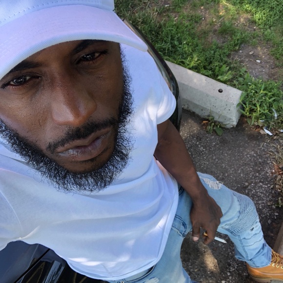 Meet your Posher, Arthur - Picture 1 of 1